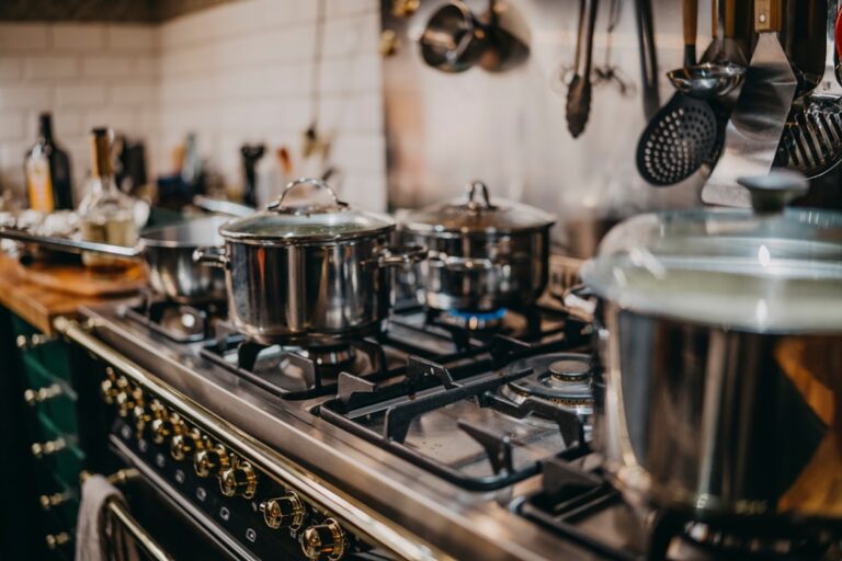 How to Choose the Right Appliances for Your Home Needs